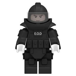 中国积木警察人仔特种兵重甲幽灵狙击手防爆特警盾牌拼装军事玩具