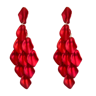 红色耳环2025新款爆款高级感花瓣流苏耳坠夸张耳饰女小众独特耳钉
