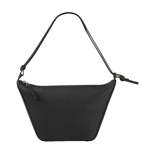 LOEWE/罗意威女经典Hammock 肩带拉链单肩包新款推广