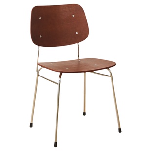 北欧简约餐椅金属框架人造板椅面原木色家用餐厅椅子胡桃色靠背椅