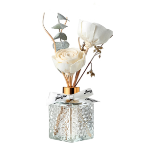 香薰室内持久家用卫生间香氛精油高级无火厕所专用卧室男女生淡香