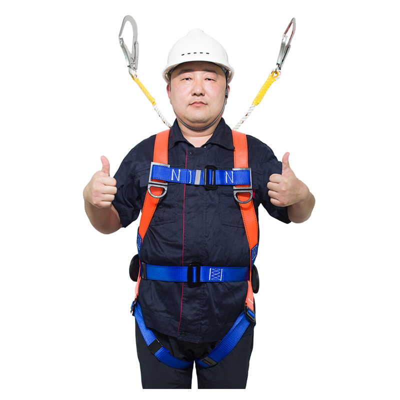 高空作業(yè)安全帶戶外施工防墜落半身全身五點(diǎn)式耐磨保險(xiǎn)套裝安全繩