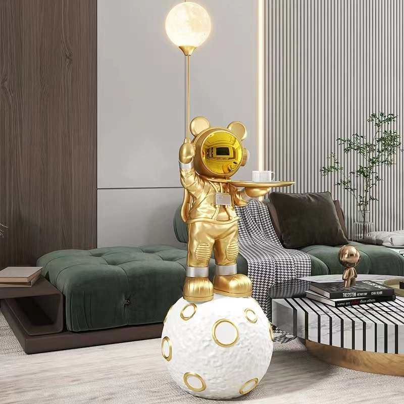 轻奢宇航员大型落地摆件家居客厅收纳托盘台灯装饰品电视柜沙发旁