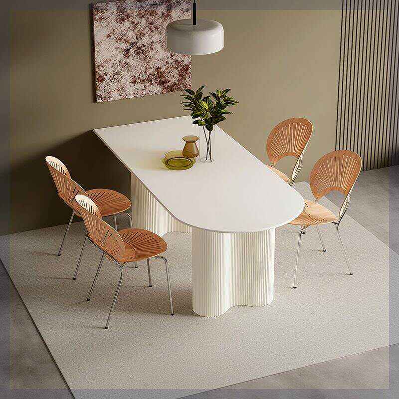 法式奶油风岩板餐桌饭家用小户型简约奢现代桌子餐桌椅轻靠墙组合