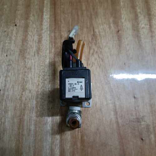 议价SMC电磁阀VCW31-5G-5-03-F维修
