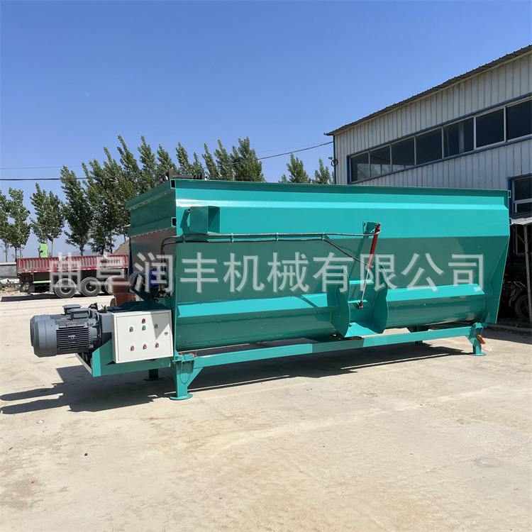 电机直连草捆粉碎搅拌机固定式全日粮混合机玉米秸秆青储拌料机