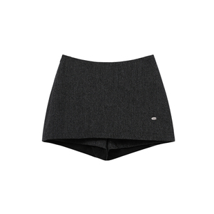 西町村屋简约风裙裤女装2025冬季新款通勤感毛呢A字短裙XAAD10090