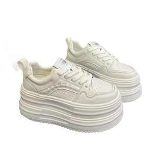 10cm内增高小白鞋女2026春季新款时尚轻便厚底鞋百搭白色休闲板鞋