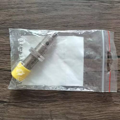 议价全新原装正品 巴鲁夫 BOS01R0 感测器 BOS 18M-NA-LE20-S4 现