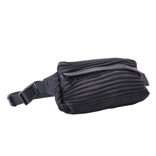 女包2025新款斜挎包复古潮百搭褶皱布料胸包个性腰包大学生腋下包