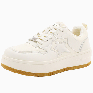 MBU 厚底星星板鞋女士2026年春季新款加绒百搭软底休闲运动小白鞋