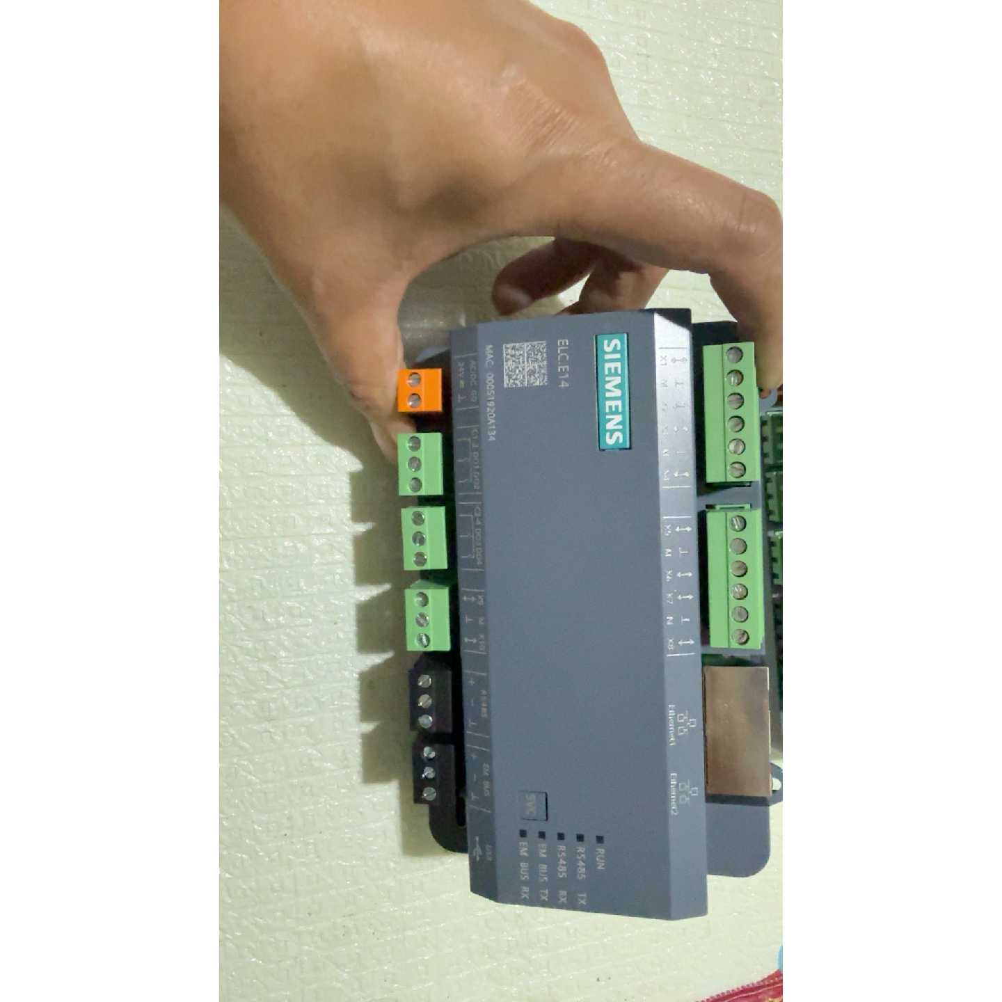 议价西门子SIEMENS ELC.E14楼宇DDC控制器,全新未