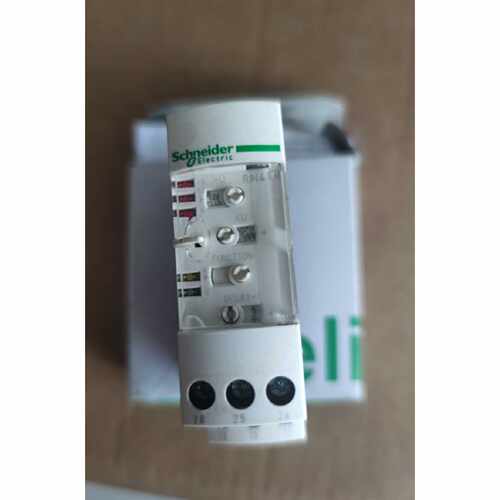 议价原装进口相序继电器RM4TR32缺相过欠压