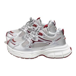 环球酒红厚底老爹鞋女2026春季新款小众百搭学生校园风轻便运动鞋