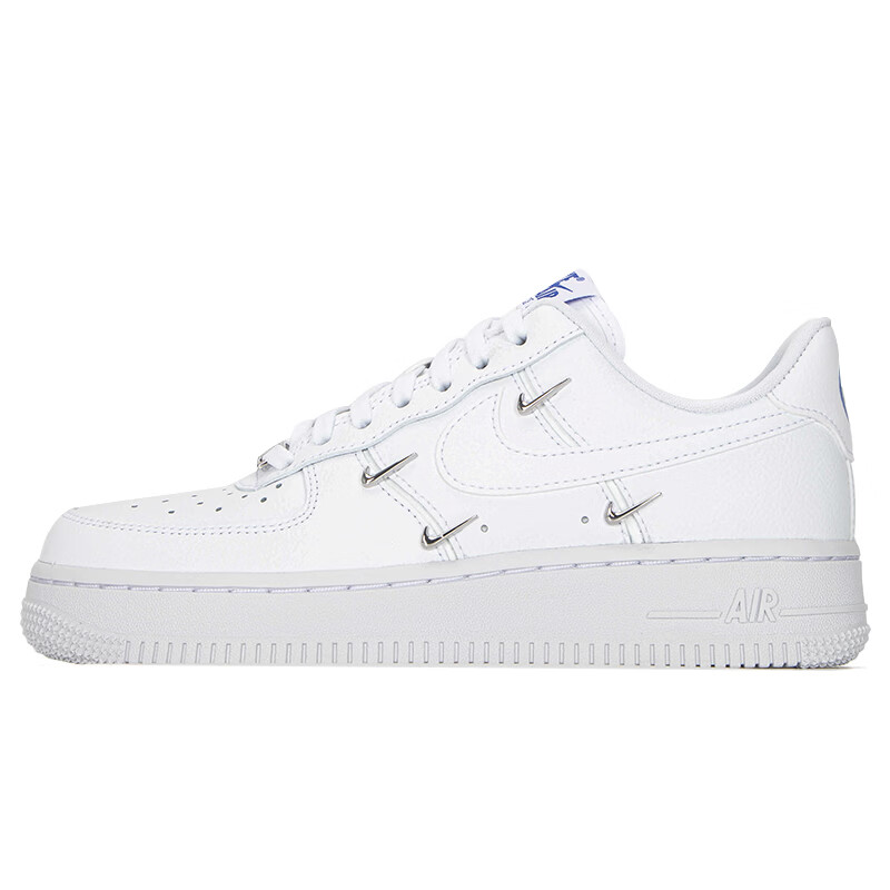 耐克女款AirForce1运动鞋