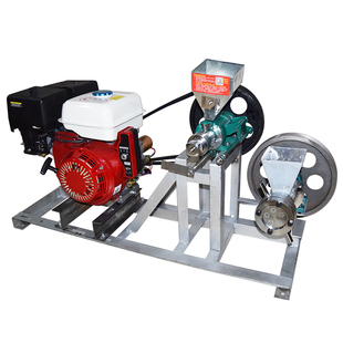 多功能膨化机圣德康乐果大米玉米商用膨化机空心棒柴油汽油电动机