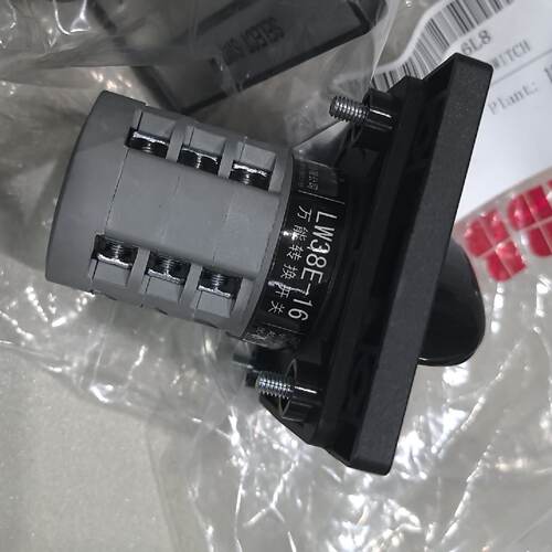 【请询价】全新ABB万能转换开关LW38E-16/库存3个
