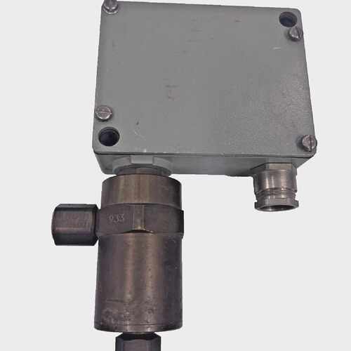 TRAFAG Sensors Type 924.1177.937 Differential Pressure Switc