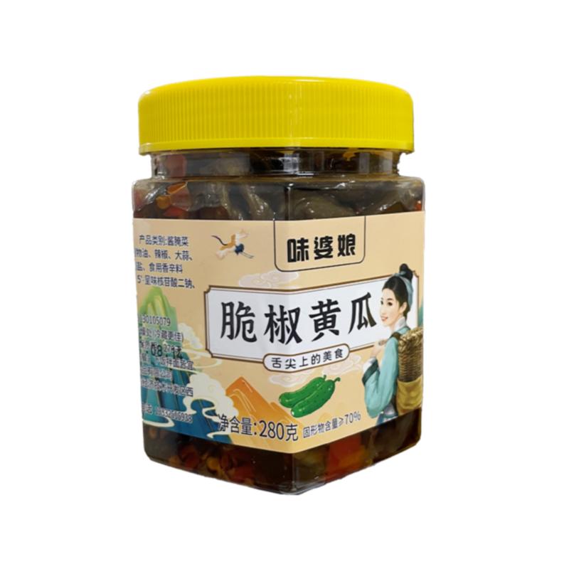 湖南特产香辣脆爽黄瓜皮下饭菜农家腌制酱菜开味胃瓶装即食咸菜