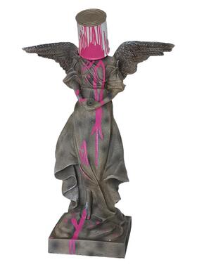 banksy油漆桶天使涂鸦班克西雕塑