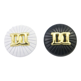 时尚百搭小香风双D字金属纽扣外套毛衣圆形大衣风衣亚黑白西装饰