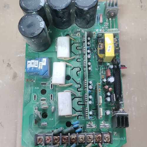 溢价-TOS 3E3G PM25EVL120变频器驱动板