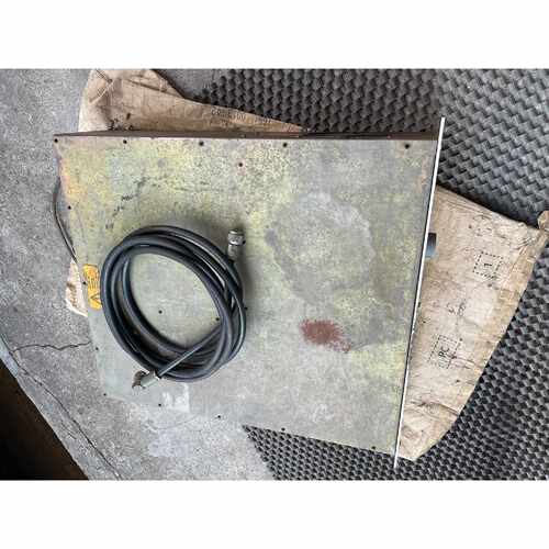 Cesar 1312D频射电源  拆下，带一条线，图片实