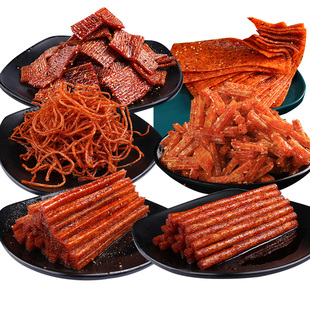 湖南特产网红辣条组合辣味面筋零食大礼包麻辣儿时校园休闲小吃
