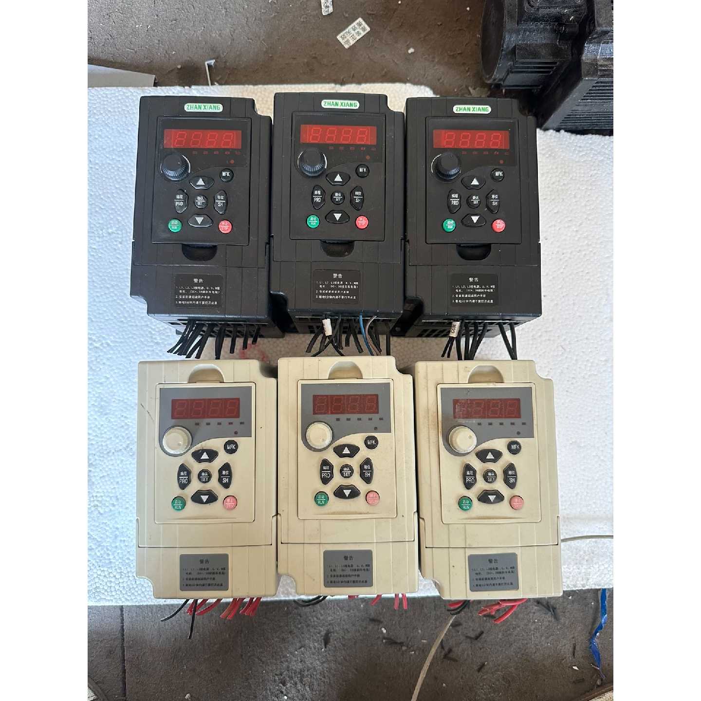 询价下单万鑫变频器X5M-1.5T4-1C-AC 1.5KW380V图片