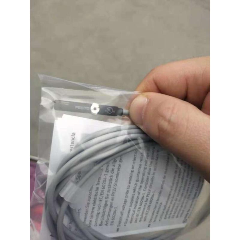 543862 FESTO费斯托 磁性开关SME-8M-DS-24V-K-2,5-OE 感应器-0E