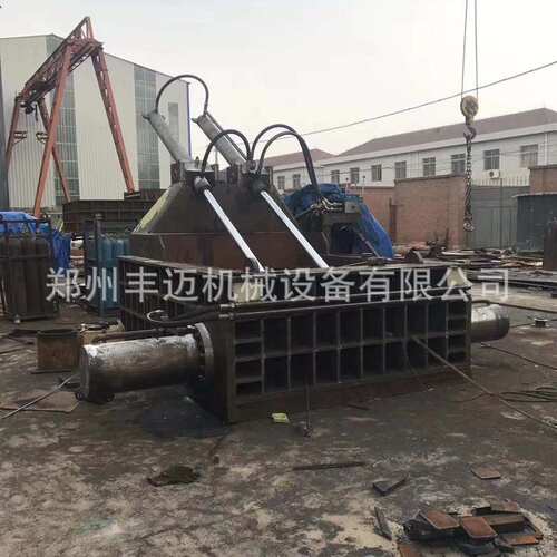 多缸卧式液压金属压块机 钢筋头下脚料压块机 铁皮易拉罐压块机
