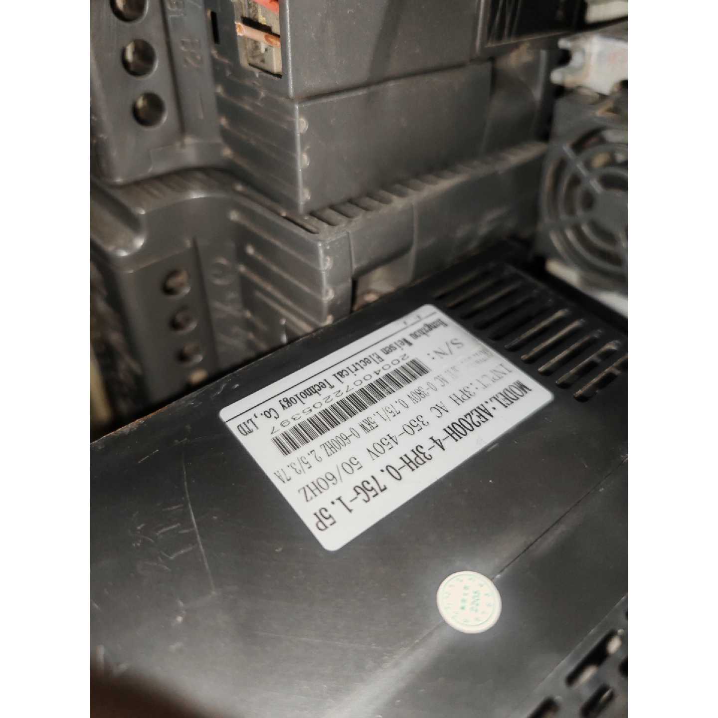 议价英士达AE200H43PH0.75G1.5P功率0.维修图片