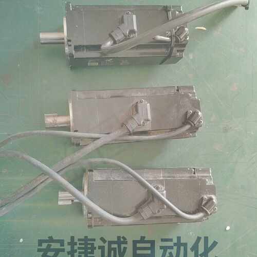 配件安川7代400瓦电机SGMMS-04ADC6E议价