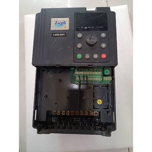 【议价-可维修】变频器 LC400E 7R5G 11P /二手均有货