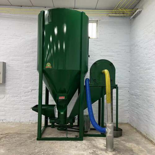 玉米粉碎机猪饲料混合机鸡鸭饲料粉碎搅拌一体机 自吸饲料粉碎机