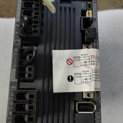 议价三菱伺服MR-J4W2-44B77B原装正品欢迎询价议价出售供应J4系列