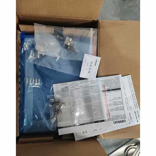 议价NS12-TS00B-V2 欧姆龙触摸屏大量库存现货实拍顺丰包邮议价
