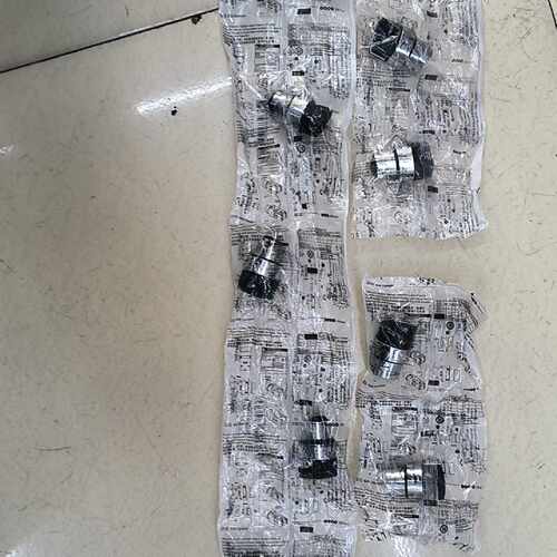 议价按钮开关ZB2BD3C两个维修