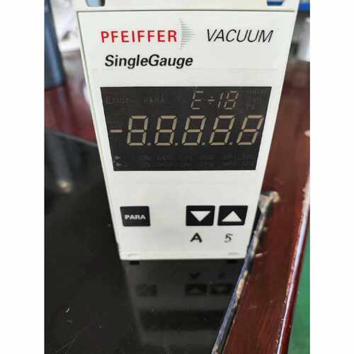 询价普发真空计显示器 TPG 261 基本，成色如图，功能保