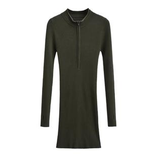 针织连衣裙女秋冬小个子修身内搭紧身显瘦打底毛衣后妈包臀小妈裙