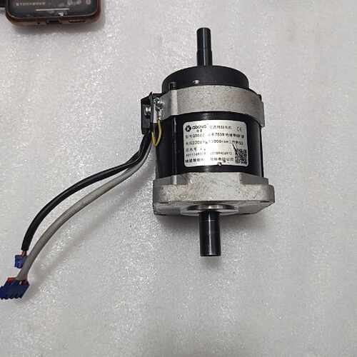 溢价-琦星QD885伺服电机750W220V转速3000rpm