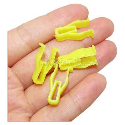 适用柳汽乘龙仪表台塑料卡扣