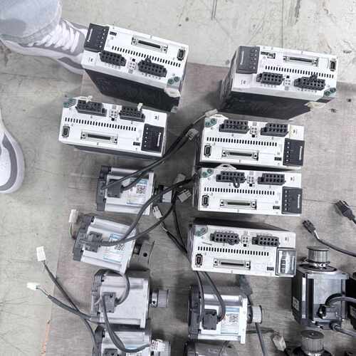 议价A6伺服驱动器电机套装，型号MCDLN35SE、MHM维修