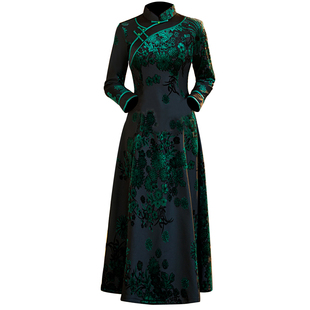 秋冬保暖加绒加厚旗袍长款复古阔太太洋气大裙摆妈妈装改良连衣裙