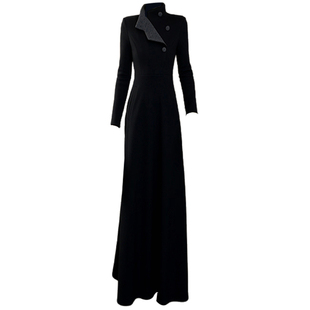 新年战袍连衣裙冬装高级感女2025新款冬重要场合漂亮裙子长裙303