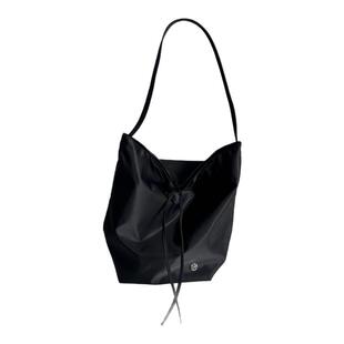 新款轻量户外旅行托特包香港风百搭休闲防水尼龙布简约单肩托特包