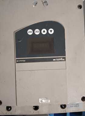 施耐德软启动器ATS48D88Q拆机品成色新功能完好--议价商品