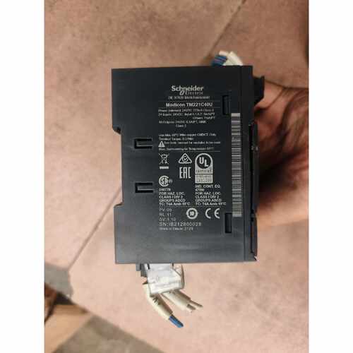 议价PLC TM221C40U，图片