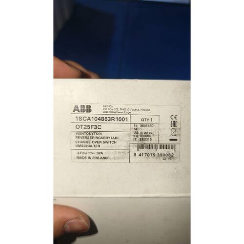 议价芬兰原装ABB隔离开关OT25F3C32A三相手动双电源维修