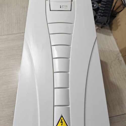 议价ABB变频器ACH550-UH-031A-4N200SY1560询价